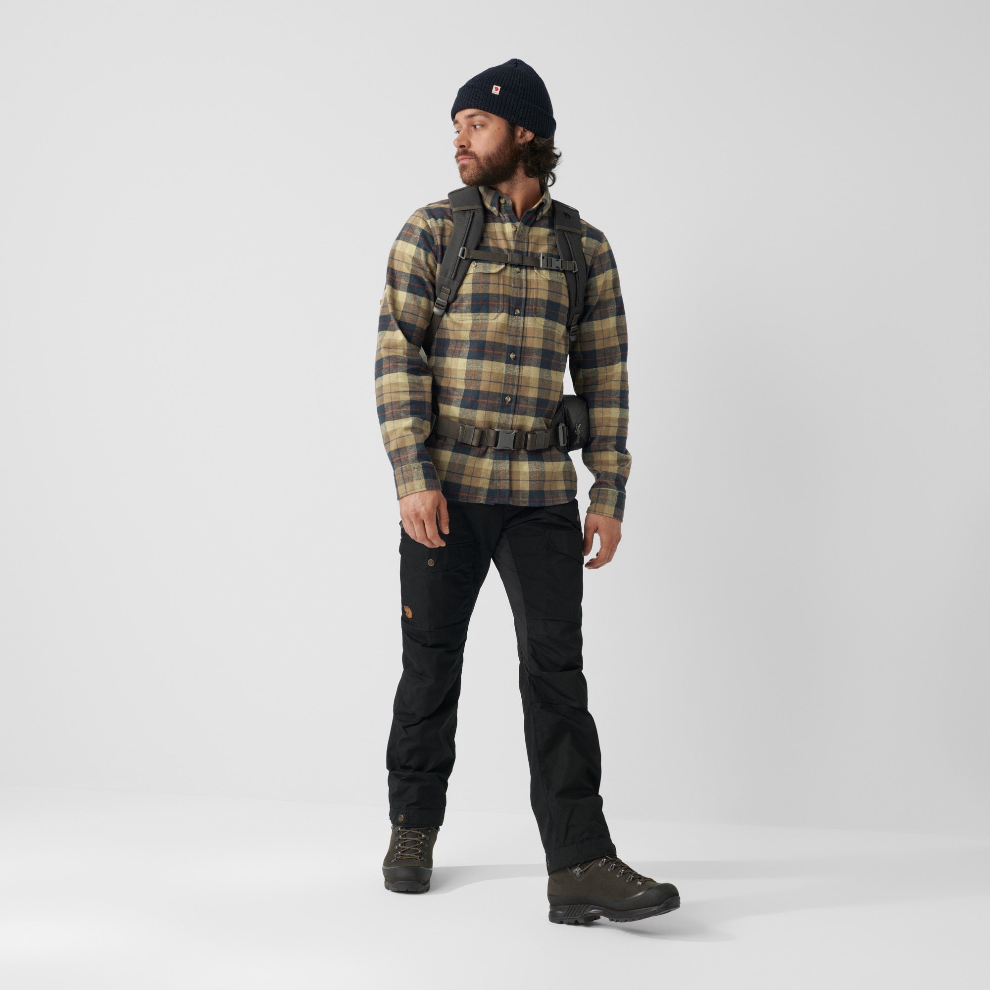 Chemise Singi Heavy Flannel Shirt - Chalk White/Dark Navy