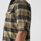 Chemise Singi Heavy Flannel Shirt - Chalk White/Dark Navy