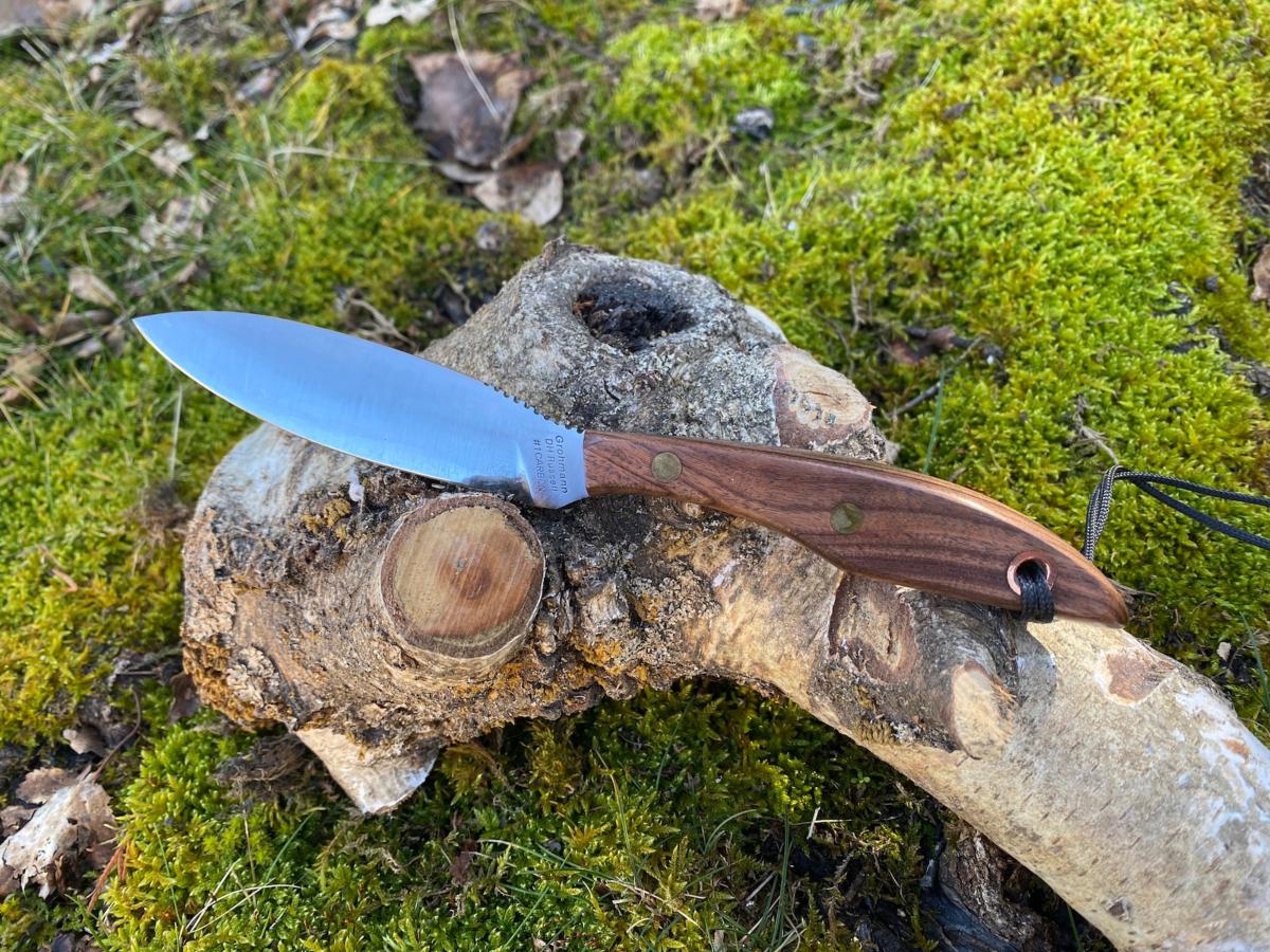 Couteau #1 Original Design Carbon