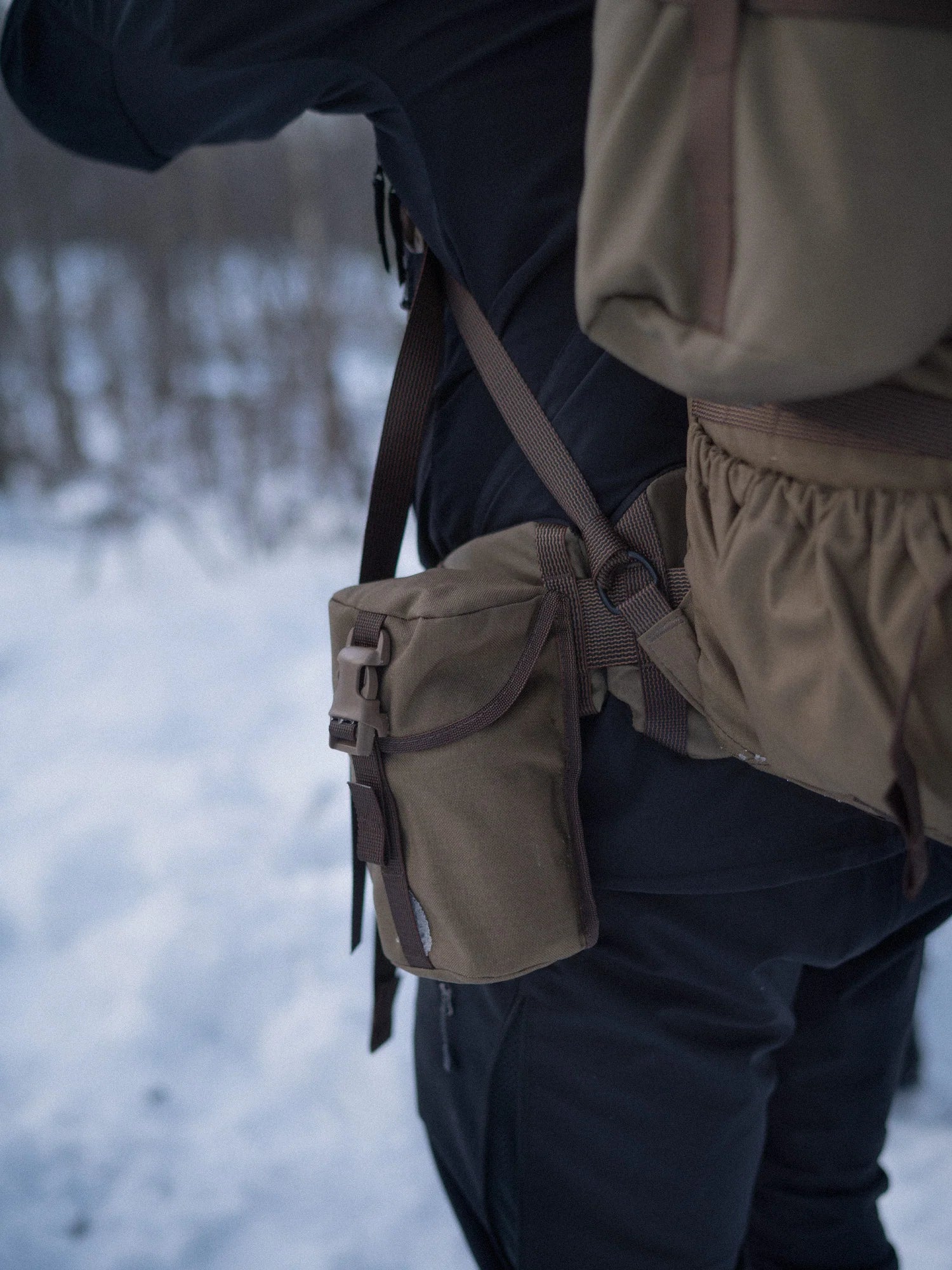 Lidded GP Pouch 3x4 - Vert